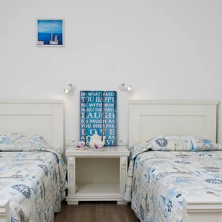 Laguna With Pool * Razanj