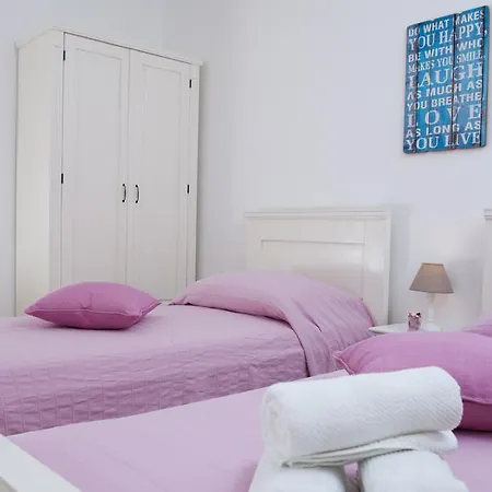 Laguna With Pool * Razanj