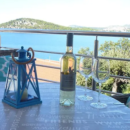 Laguna With Pool Apartament *