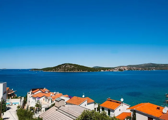 Laguna With Pool Daire Ražanj