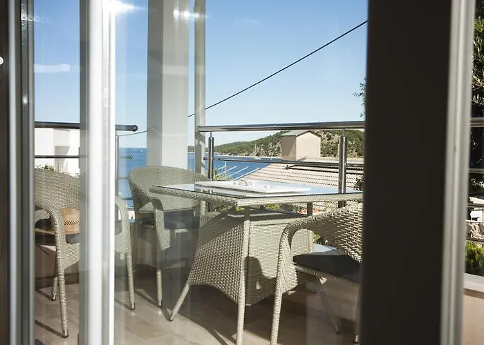 Laguna With Pool Apartament *