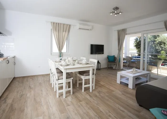 Apartament Laguna With Pool *