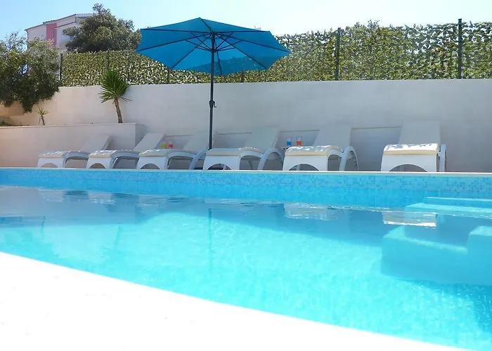 Laguna With Pool Apartament Ražanj